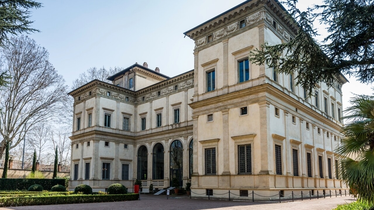 villa farnesina